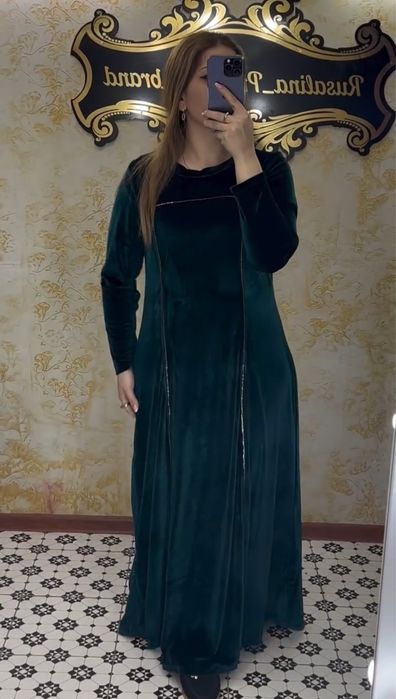 Платье новое королевский велюр