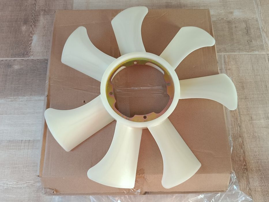 Перка за вентилатор (виско) за Nissan Terrano 2.7