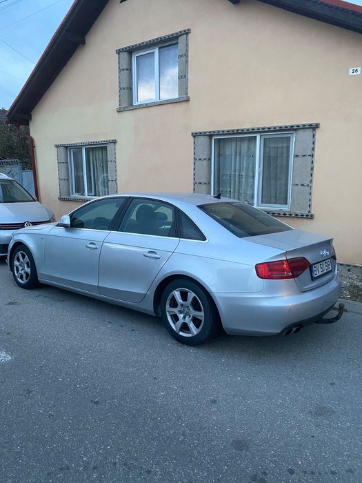 Audi A4 / Piele / Nav Color