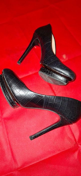 официални летни дамски обувки и сандали