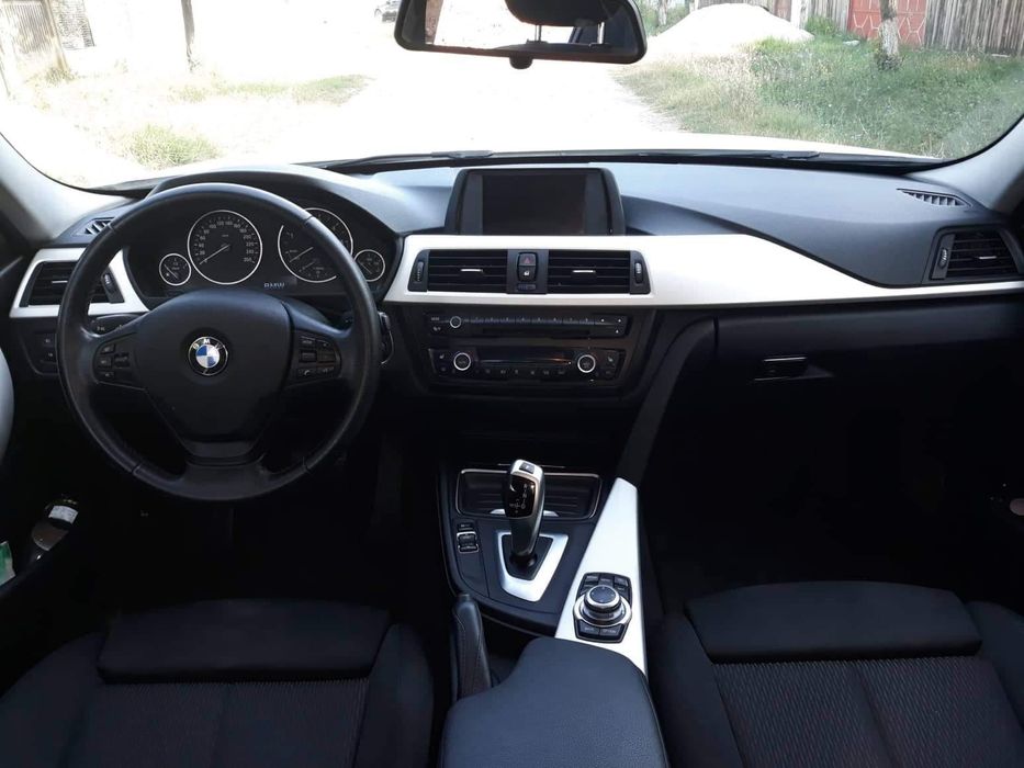 Bmw seria 3 320D  F30