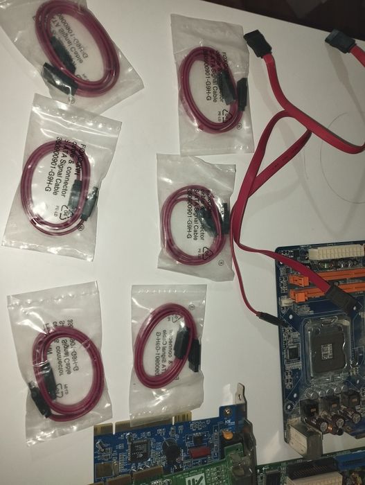 Продам компьютерные запчасти