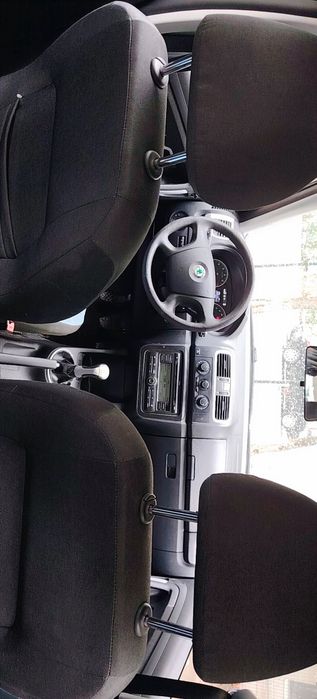 SKODA Fabia 2008 — imagine 3