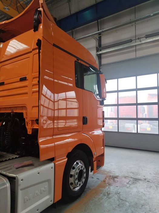 Топ качество-Полиране и пастиране на коли