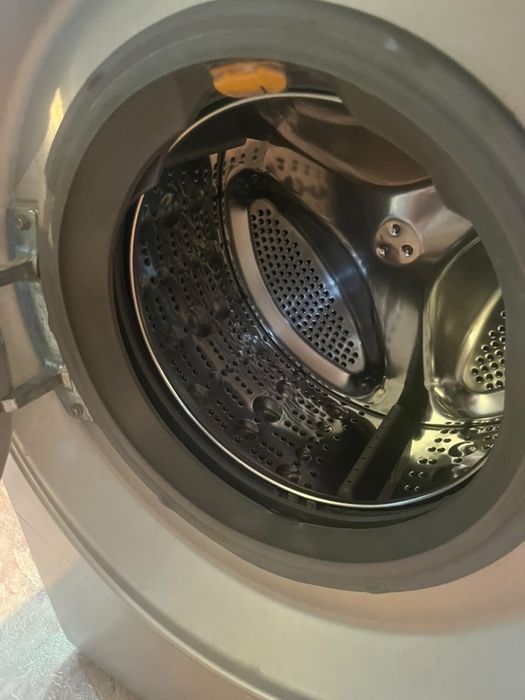 Продам стиральную машину