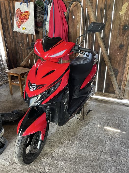 Vand scuter electric cu acte si numar de inmatriculare