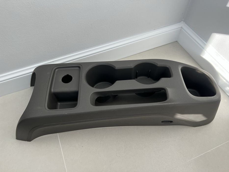 Продаю подлокотник chevrolet cobalt