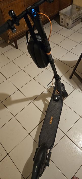 Електрическа тротинетка Segway Ninebot