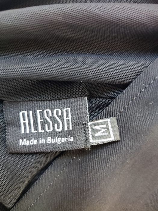 Черен стилен гащеризон на ,,Алеса"с гол гръб