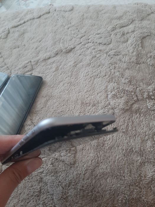 Продам все сотовые телефоны