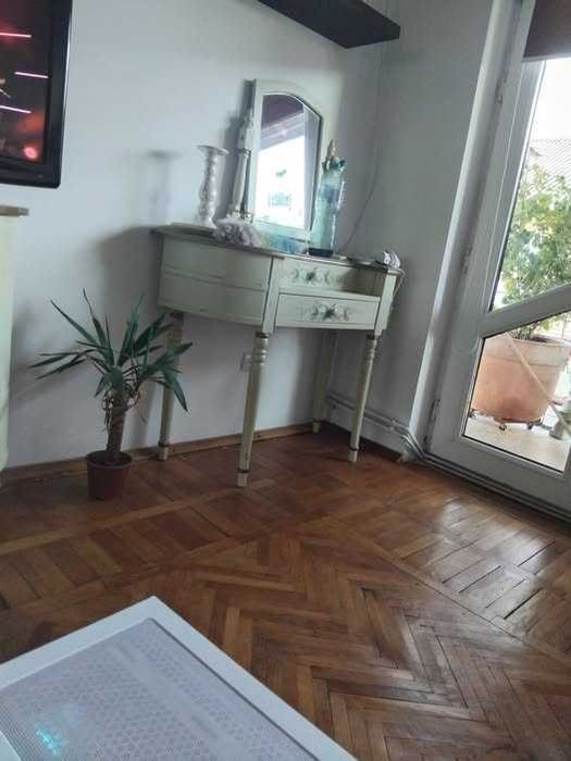inchiriez apartament 2 camere Balaban