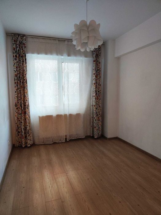 Închiriere  apartament 3 camere zona Rezidențial 9 Mai