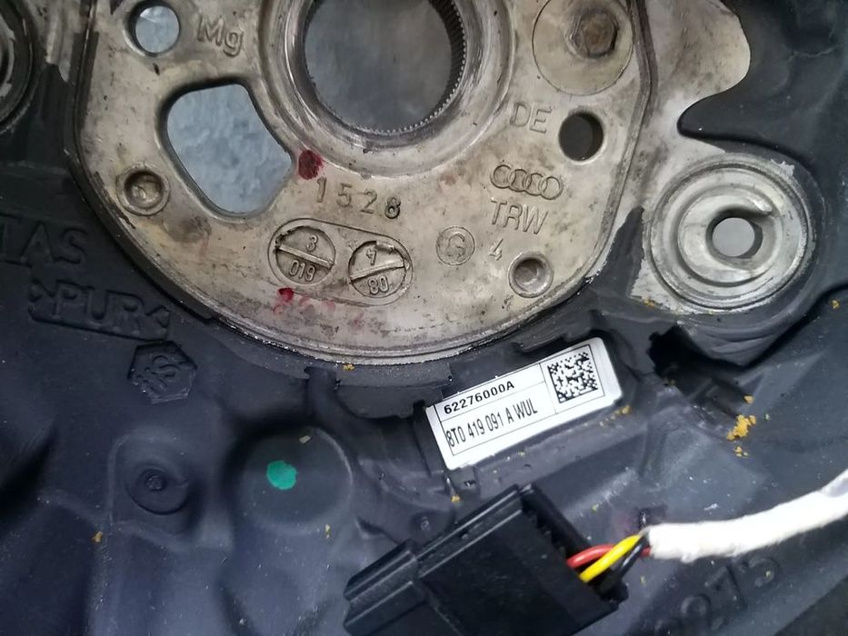 Volan piele in 3 spite cu comenzi audi a5 8t 8t0419091a
