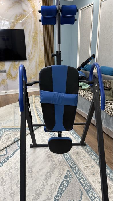 Продам инверсенный стол.