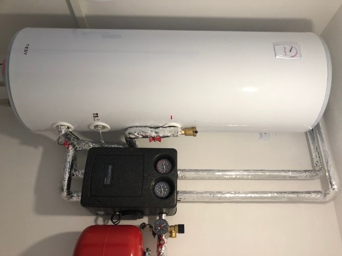 Продава вакумно тръбни колектори за топла вода