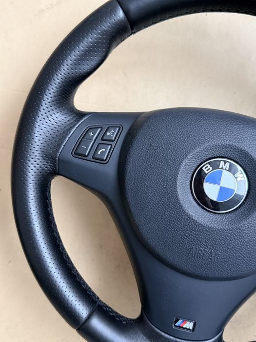 Бмв М волан bmw e84 e87 e90 e91 e92 e93