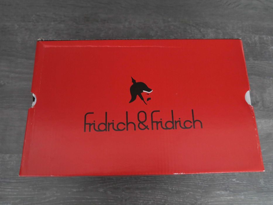 Защитни обувки №37