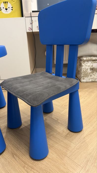 Стол и стулья икеа