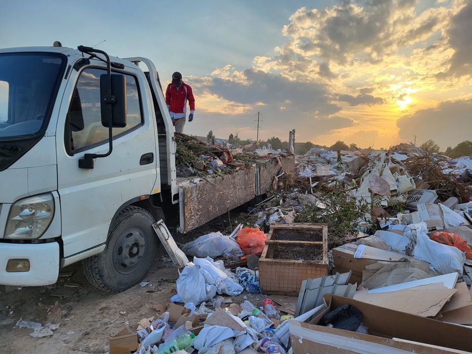 Вывоз стройтельного мусора,Спил деревьев