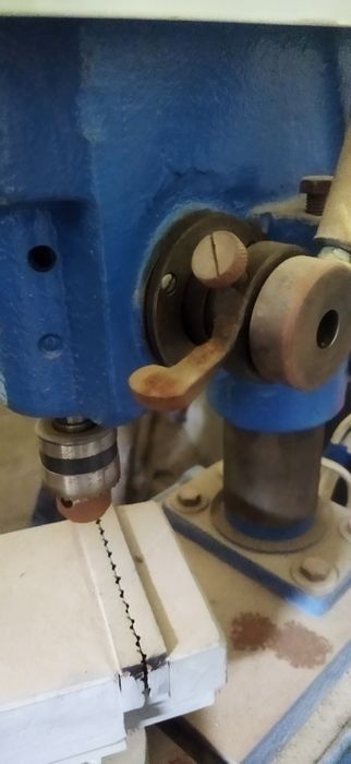 Продам сверлильный станок высшего качества новый