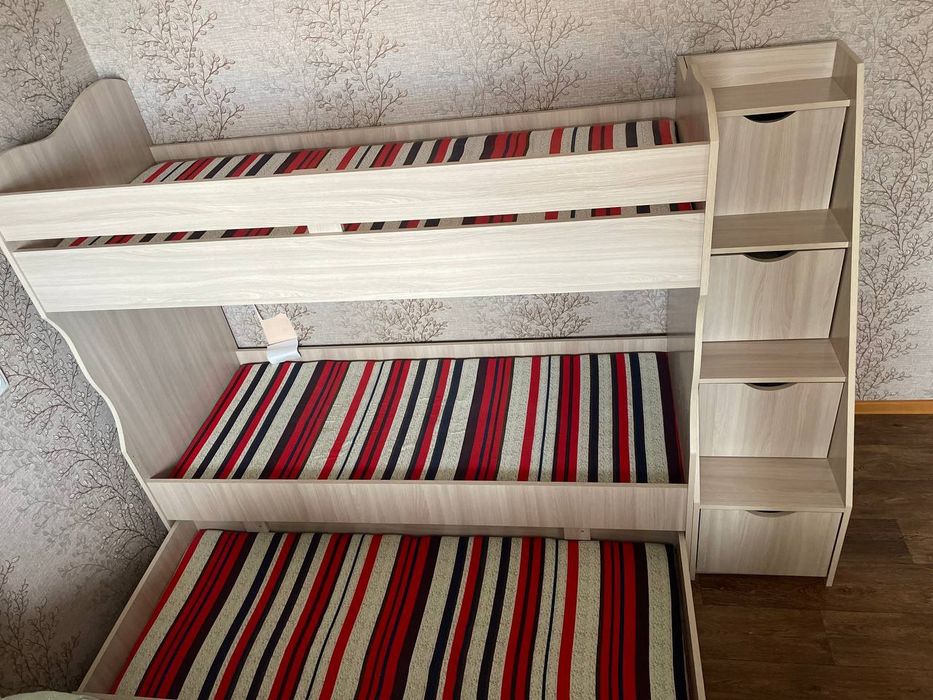 3х ярусная кровать