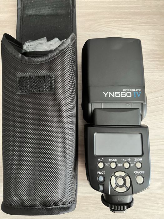 Продам вспышку для фотоаппарата