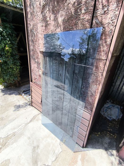 Стекло, закаленное