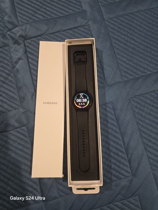 Продам часы Galaxy witch 4