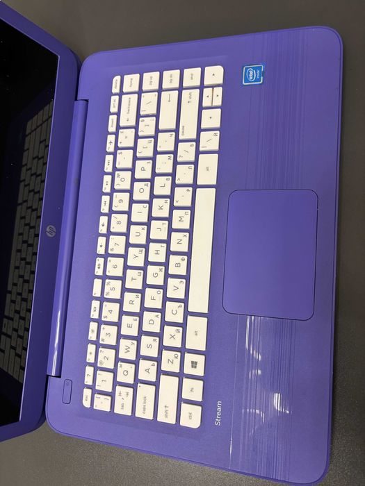 Лаптоп HP Stream Model 14-ax001nu