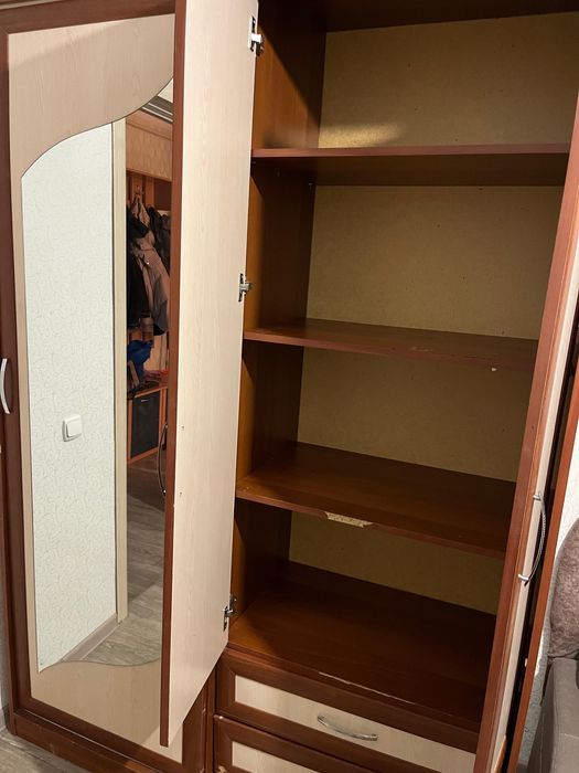 Продам шкаф б/у