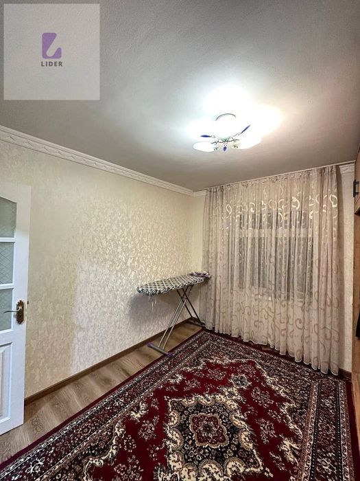 Срочно 4 комнатная. ПОВОРОТ. 77 серия. Кирпичный.