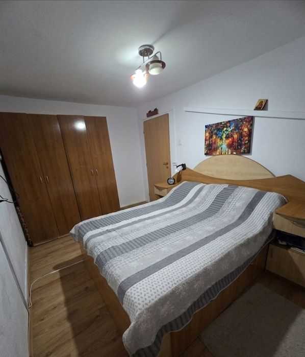 Apartament 3 camere, decomandat, mobilat, 80 mp — fotografia 3