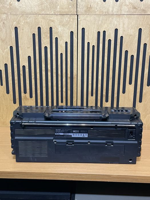 Radio casetofon boombox sharp wq t352 servisat