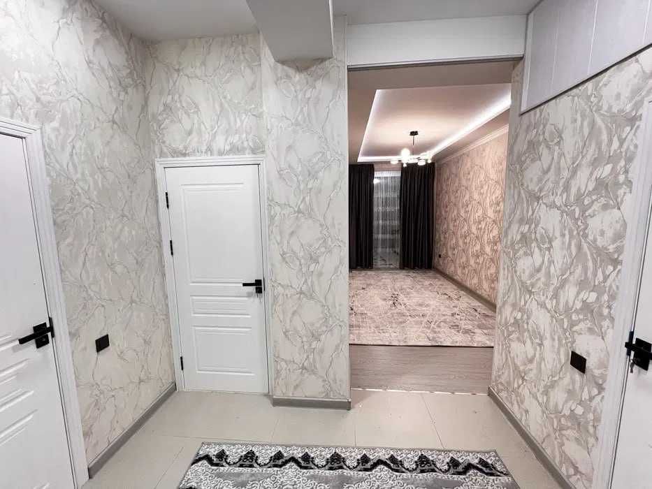 СРОЧНО сдаётся 3-х комнатная квартира в Яккасарайском Р-не! 053*