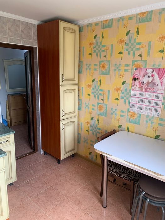 Продам 2 х ком. квартиру