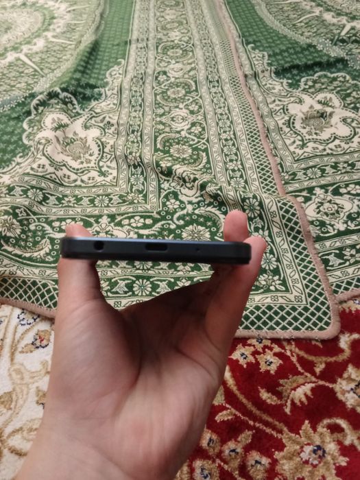 Vivo y03,б/у шный