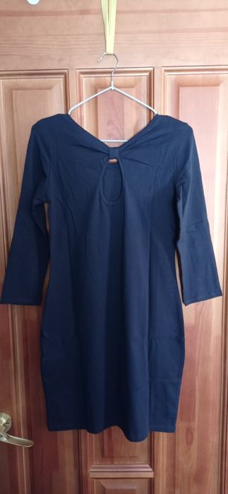 Продам новое платье