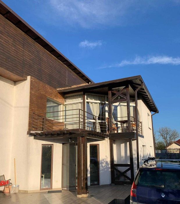 Inchiriez/Vand casa in comuna Bascov stradal la 500m de Primarie