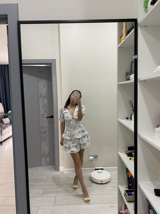 Платье 42-44 летнее