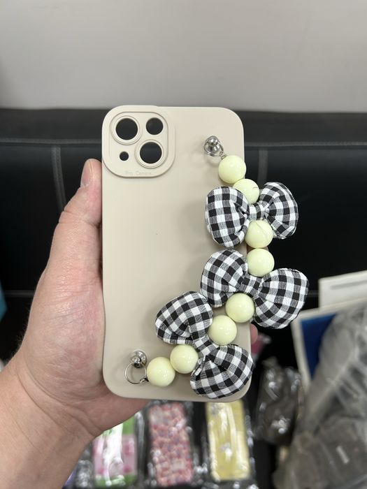Чехлы на iphone айфон