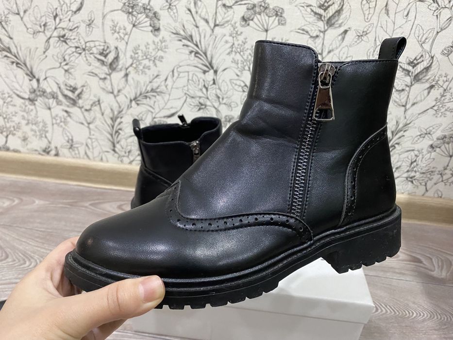 Продам сапоги женские