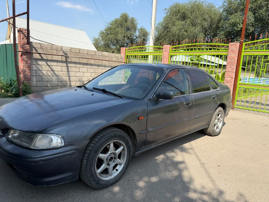 Продам Хонду Аккорд 2.0л 1993 год