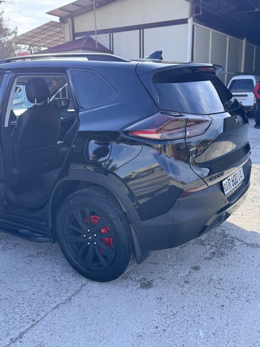 Продаётся TRACKER 2023 LTZ