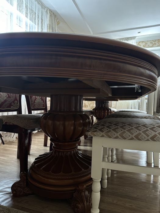 Стол для зала