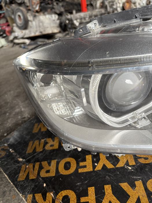Bmw F30 Bi xenon Десен фар със завиване Би ксенон