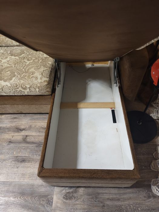 Продам диван бу 50000