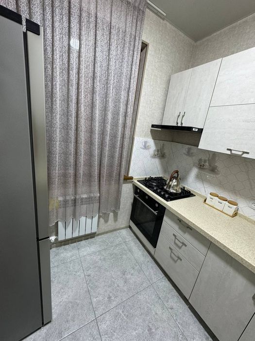 2/2/4 Феруза Согдиана Экобазар. Евроремонт. Зеркалка. 50м² не торец