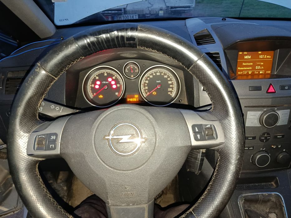 Opel Zafira B  1.9 дизел на части