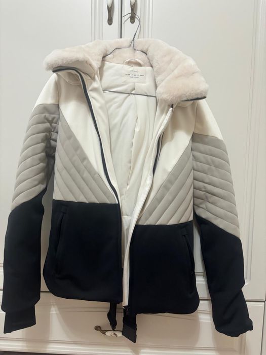 Geaca ski oysho impecabila