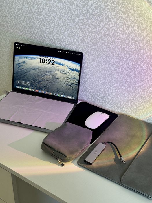 Продам MacBook Air M2